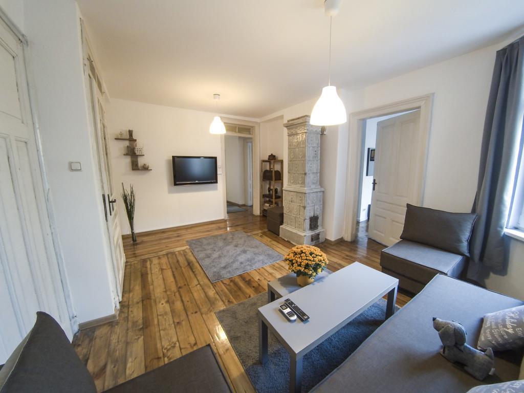 Graf Ignatiev - 3Br Apart Sofia Buitenkant foto