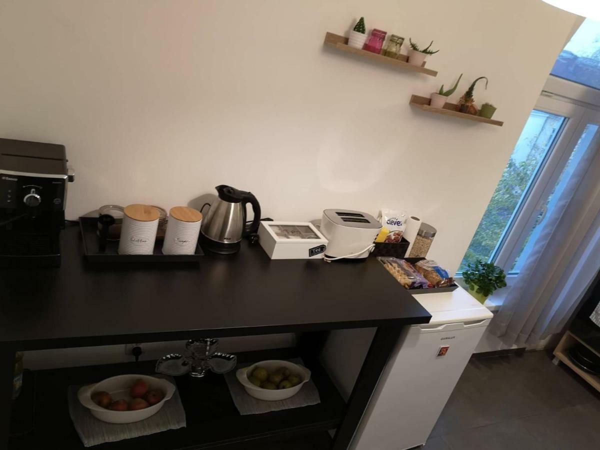 Graf Ignatiev - 3Br Apart Sofia Buitenkant foto